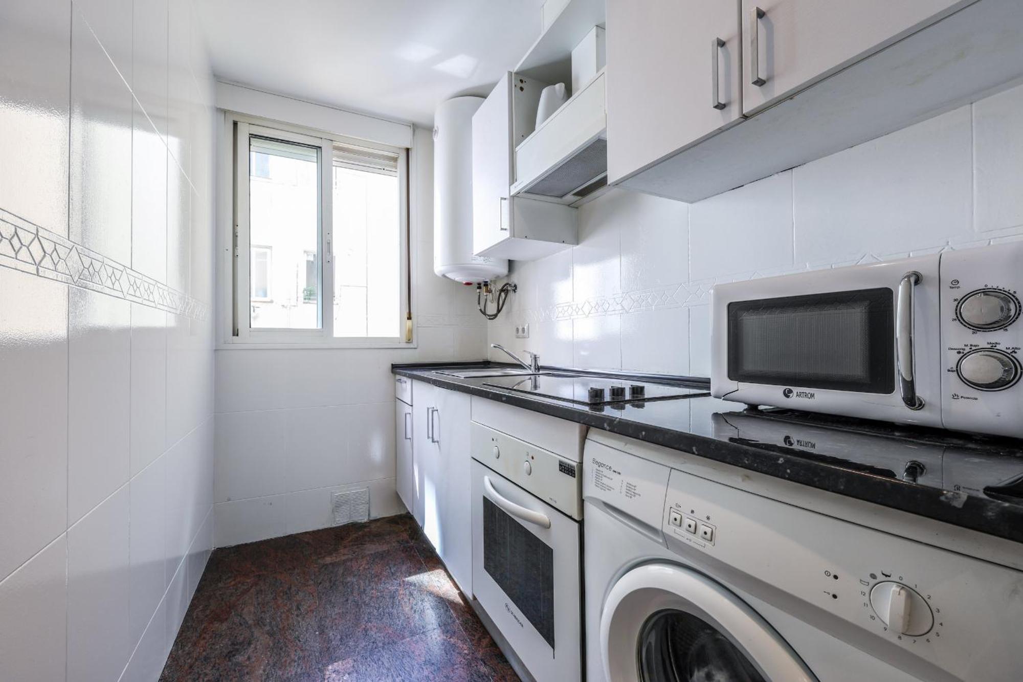 Apartamentos Reformados En Tirso De Molina Act Мадрид Екстериор снимка