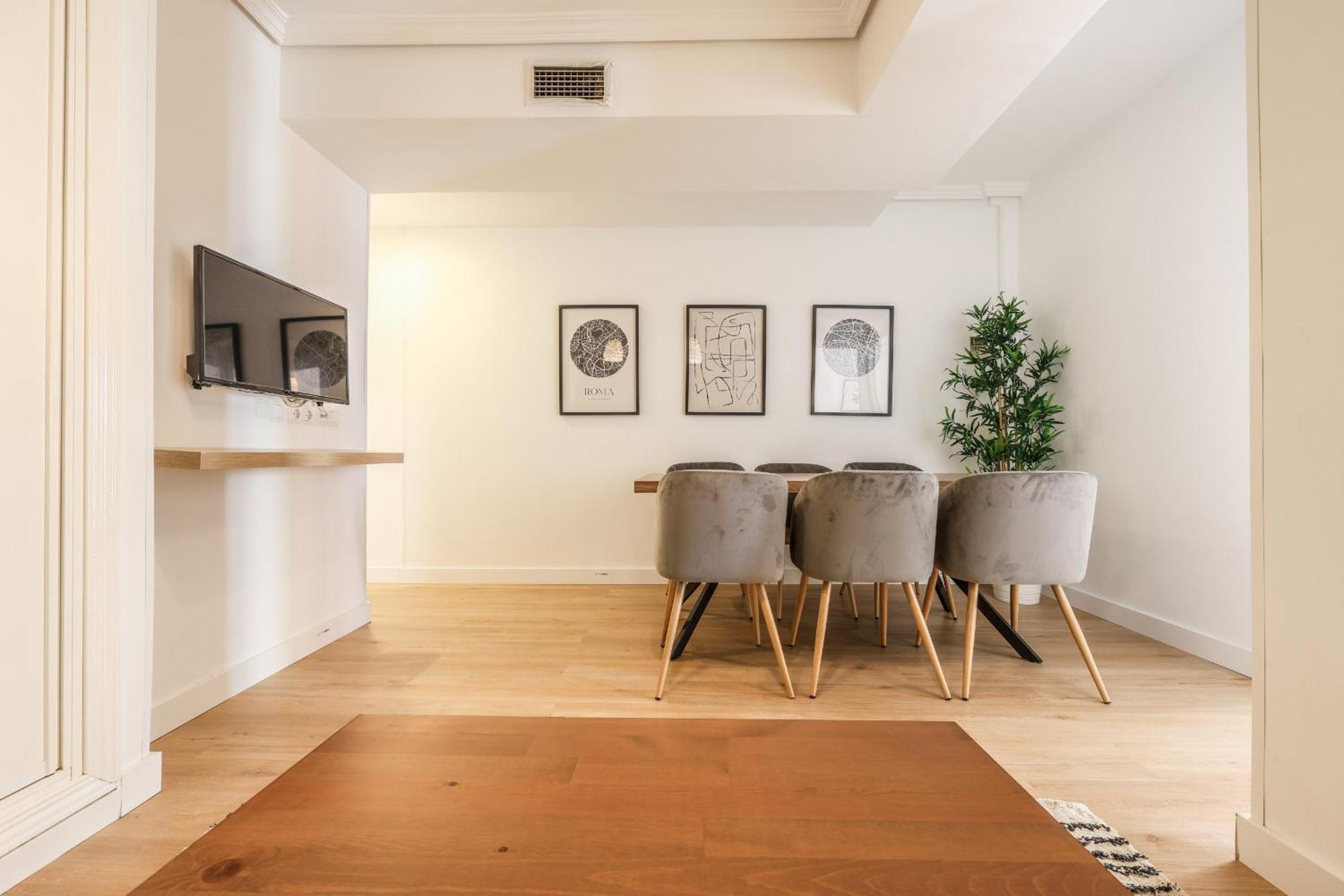 Apartamentos Reformados En Tirso De Molina Act Мадрид Екстериор снимка